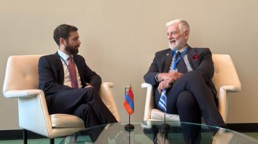 Վահան Կոստանյանը և  Իոաննիս Լովերդոսին անդրադարձել են տարածաշրջանային և միջազգային օրակարգի արդի խնդիրներին