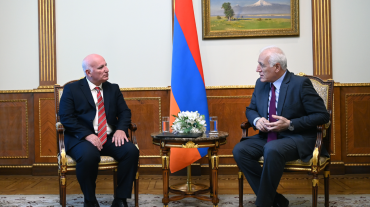 Վահագն Խաչատուրյանն ու ՀԾԿՀ նախագահն անդրադարձել են Հայաստանի էլեկտրական ցանցերի հետ կապված հարցերին