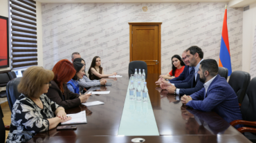 ԿԳՄՍ նախարարն ընդունել է ՖԻԲԱ Եվրոպայի նախագահին