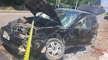 Բայանդուրում բախվել են «Volkswagen Golf»-ը և «Toyota Alphard»-ը․ վերջինը հայտնվել է դաշտում․ կա 3 վիրավոր