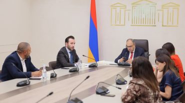 Բռնության ճանապարհով պետական իշխանությանը տիրանալու անթույլատրելիության եւ ժողովրդավարության պաշտպանության մասին ԱԺ հայտարարության նախագիծը ստացել է դրական եզրակացություն