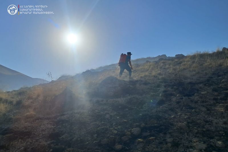 Հրշեջ-փրկարարներն օպերատիվորեն արձագանքել են խոտածածկ տարածքներում բռնկված հրդեհներին