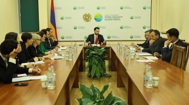 Շրջակա միջավայրի նախարարը ԱԳ նախարարության գործընկերների հետ քննարկել է COP17-ի կազմակերպչական հարցերը