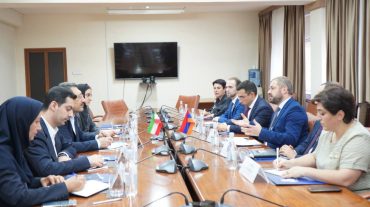 Քննարկվել են Հայաստանի և Իրանի միջև առևտրատնտեսական հարաբերությունների ընդլայնմանը, առևտրաշրջանառության ավելացմանն առնչվող հարցերի լայն շրջանակ
