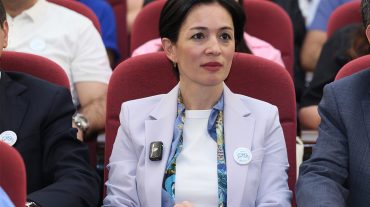 Օգոստոսի 21-ից մեկնարկում է ԿԳՄՍ նախարարի՝ ուսուցիչների հետ առանձին ընդունելության գործընթացը